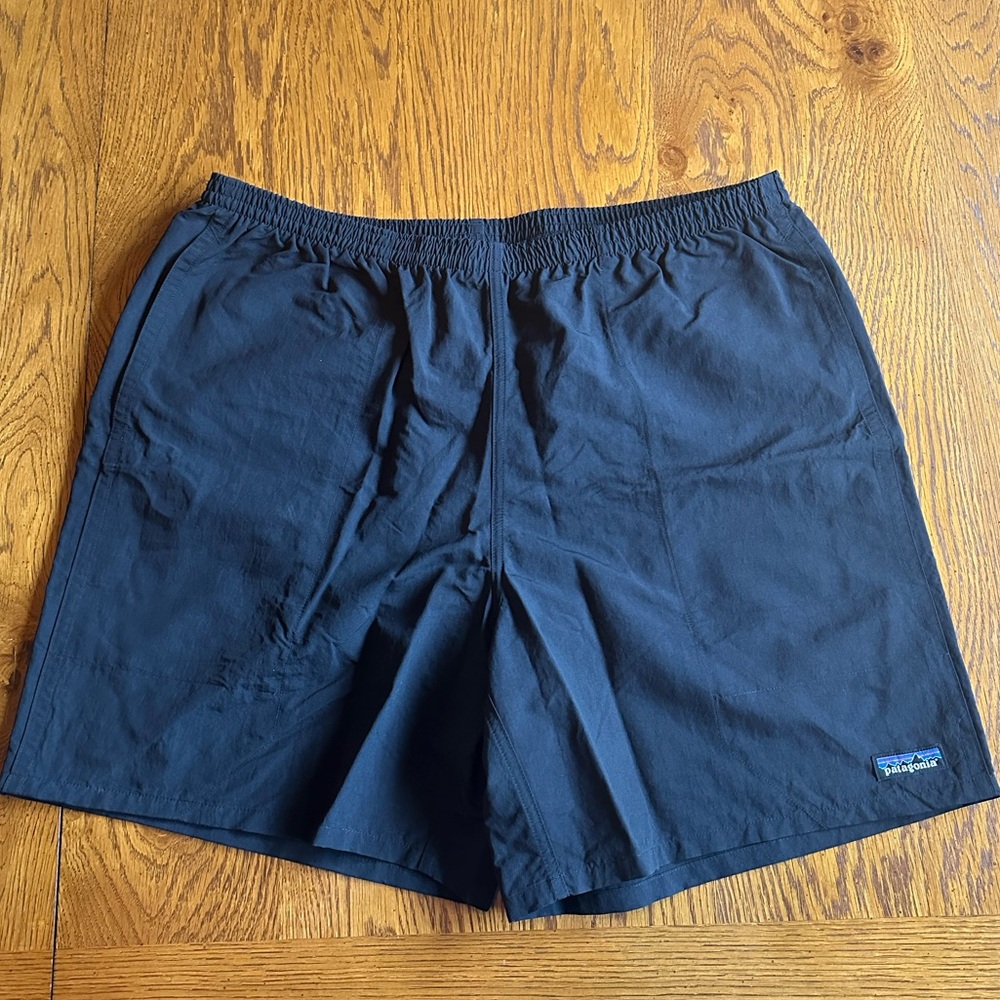 NWT! Black Patagonia Swim Trunks Size XL